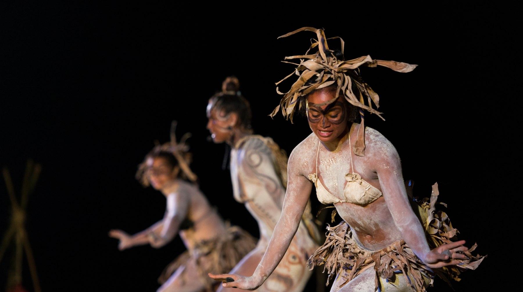 Höhlen und Astronomie: Ahu Akivi und Vai a Mei