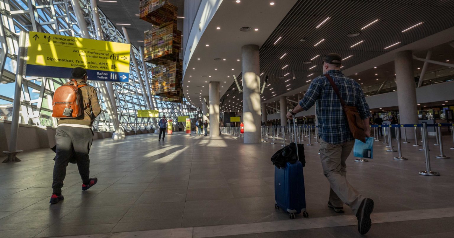 Fly to Chile! The best times to travel to Chile at a low cost