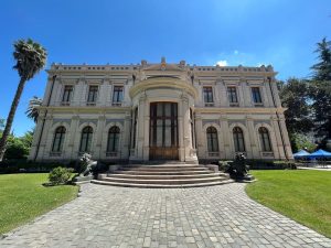 Bridgerton in Santiago? Besuchen Sie das Museum Palacio Cousiño