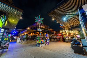 Experiencias de gastronomía en Santiago: 3 barrios imperdibles