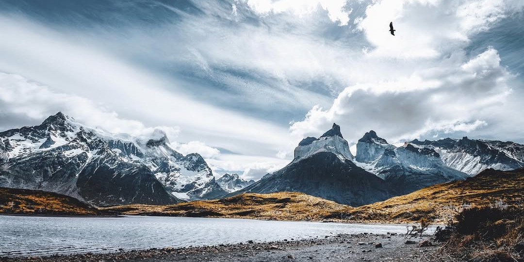 Am Ufer des Lago Nordenskjöld entlang 