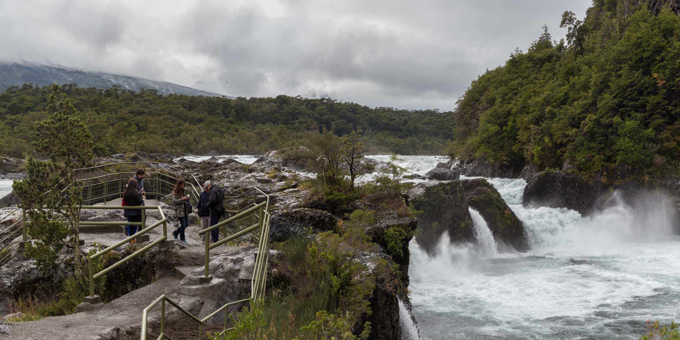 Regreso por Petrohué y Puerto Varas