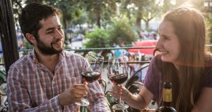 ¡Un carnaval del vino! Descubre la vendimia más antigua de Chile