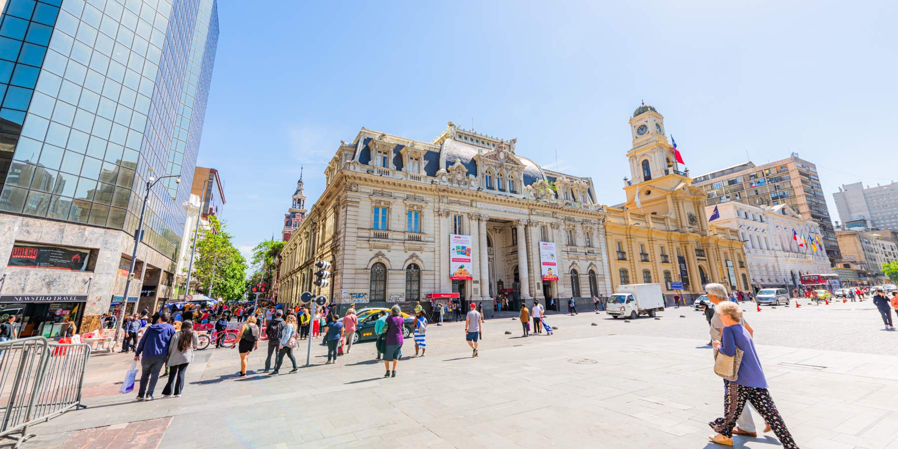 Welcome to Santiago: Panoramic Views and Gastronomy