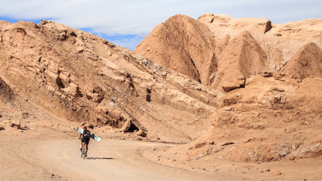 ¿Te gusta viajar solo? Descubre 4 destinos imperdibles de Chile