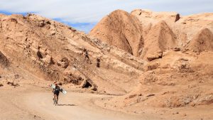 ¿Te gusta viajar solo? Descubre 4 destinos imperdibles de Chile