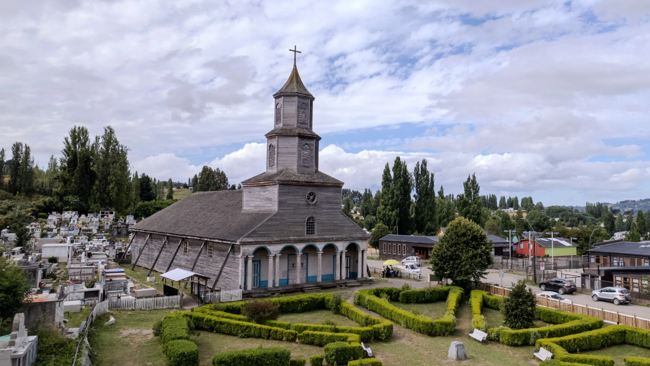 Rilán, Castro y Nercón: el corazón patrimonial de Chiloé