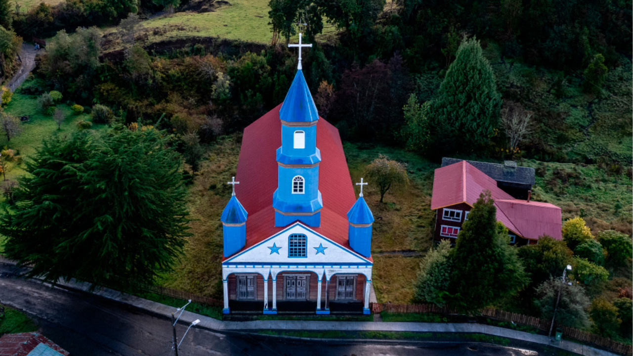 De Colo a Dalcahue: los orígenes de la Escuela Chilota