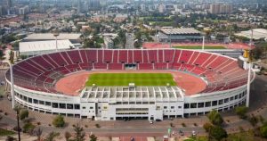Estadios de fútbol de Chile: tours guiados y cómo ver un partido