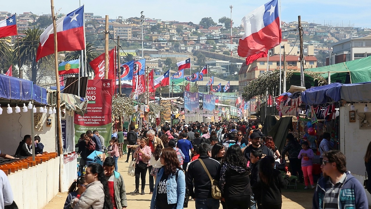 Cueca, cerros y tradición en Valparaíso