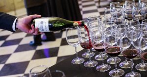 Conoce la fascinante ruta del vino en el centro de Santiago